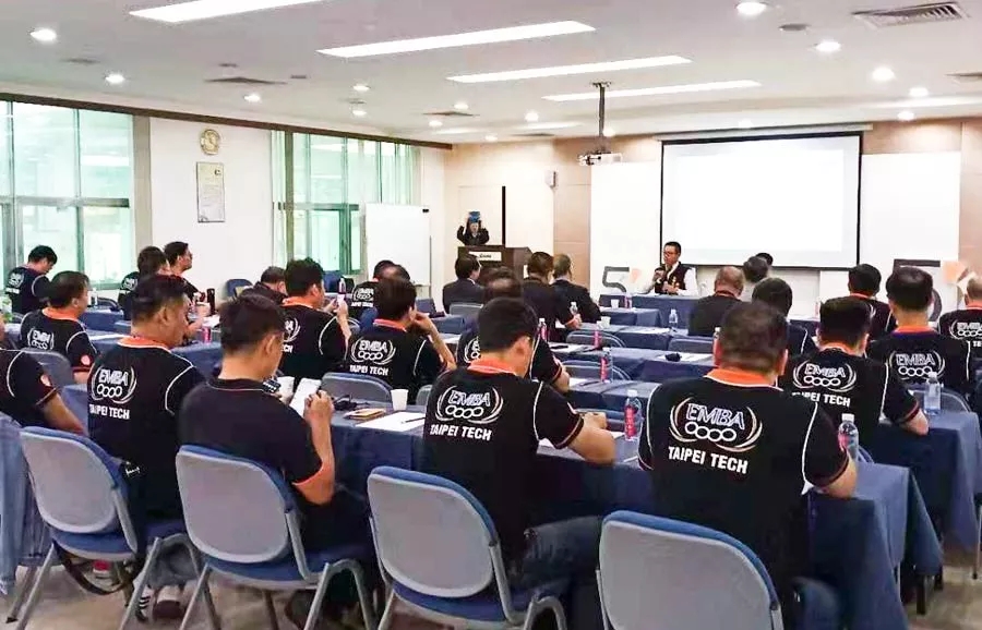 兩岸產(chǎn)學(xué)研融合新篇章 臺北科技大學(xué)EMBA師生東莞信易技術(shù)交流活動紀(jì)實